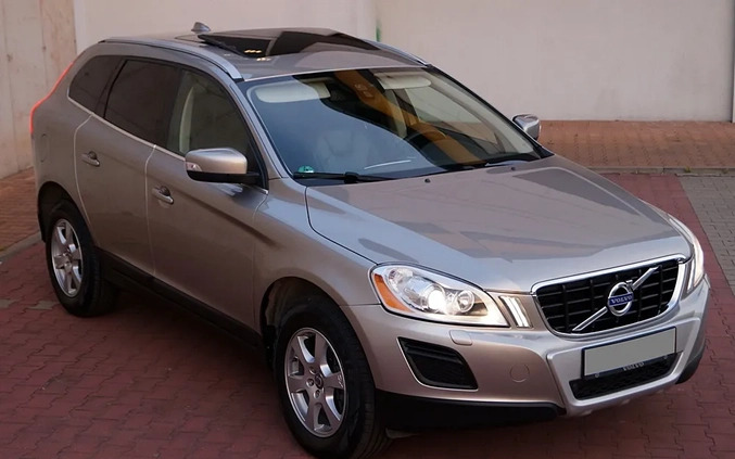 Volvo XC 60 cena 54999 przebieg: 156300, rok produkcji 2012 z Starachowice małe 781